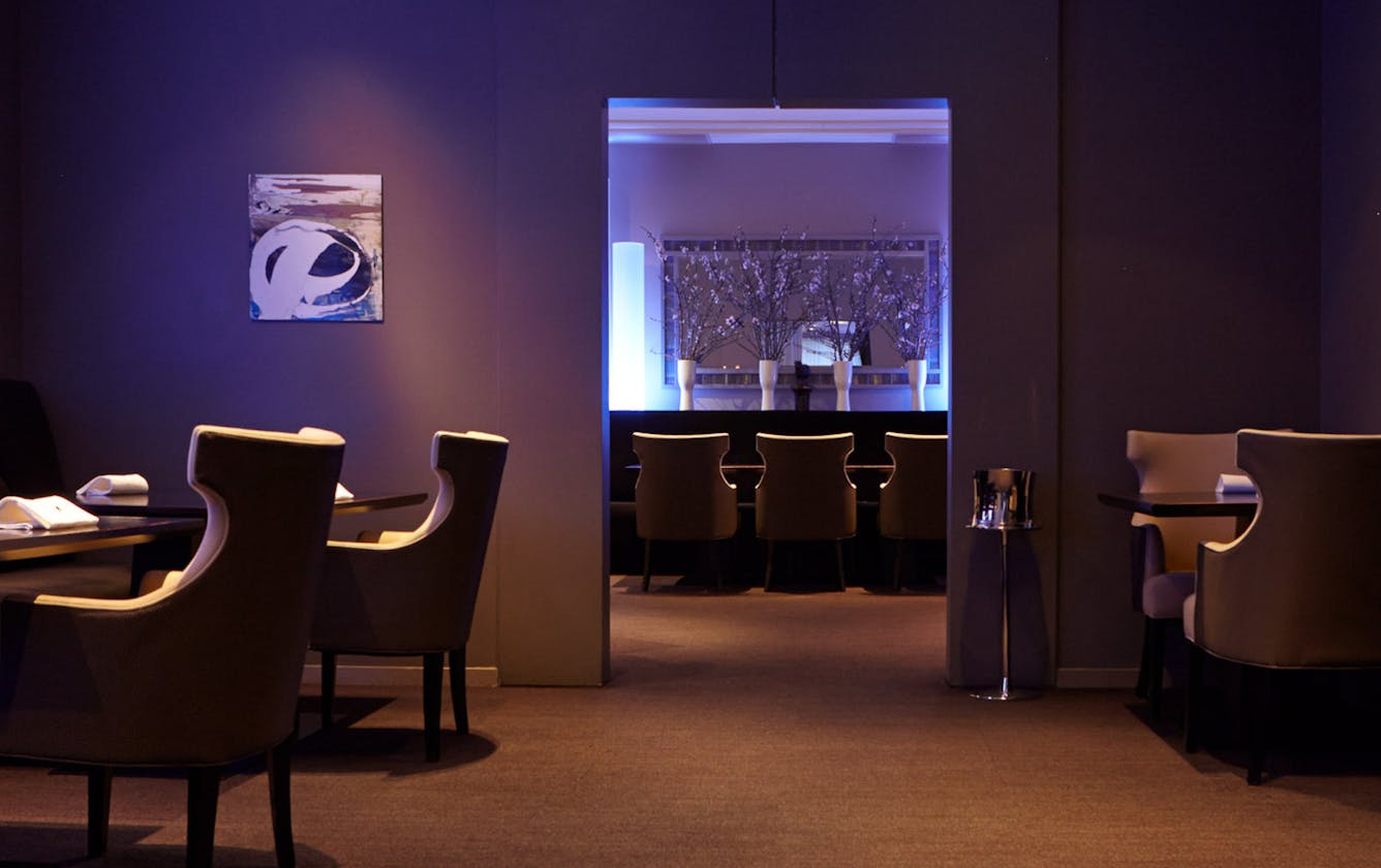 Alinea Reopens For Indoor Dining + More Restaurant Stories To Know