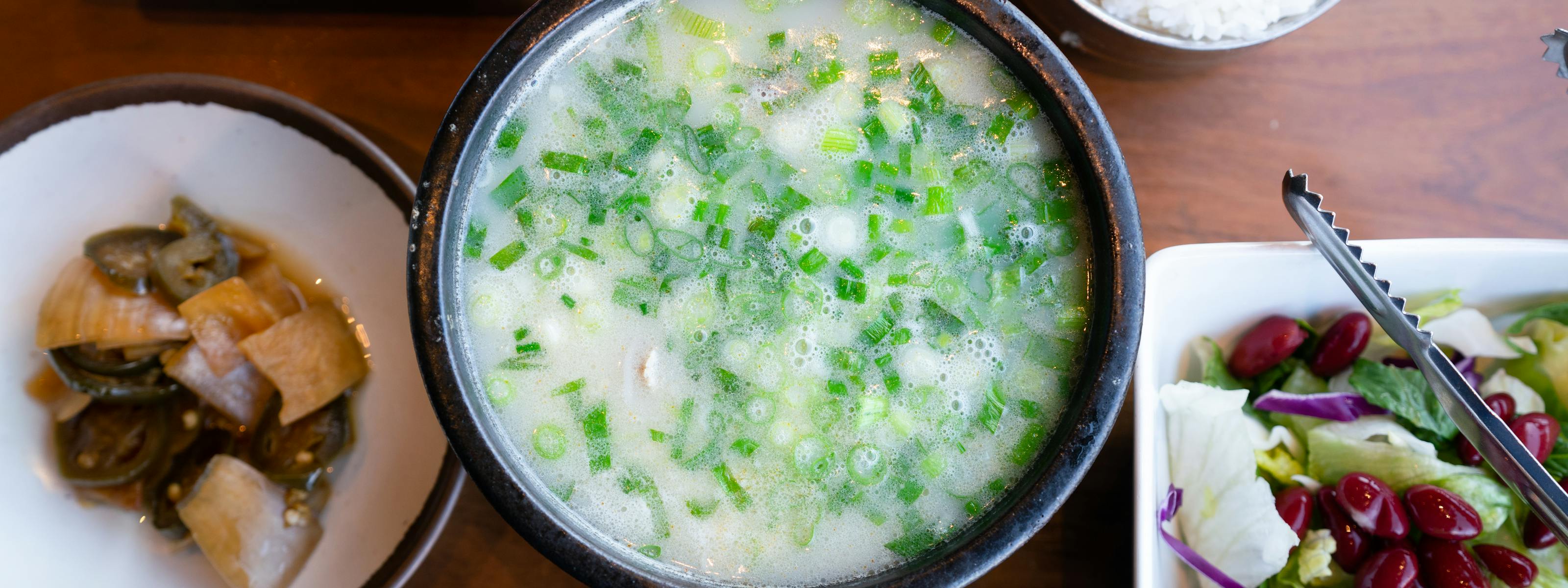Seolleongtang Is The Korean Comfort Food I Crave Most New York The Infatuation Seolleongtang Is The Korean Comfort Food I Crave Most New York The Infatuation