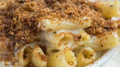 10 Great Meals For $10 In Seattle feature image