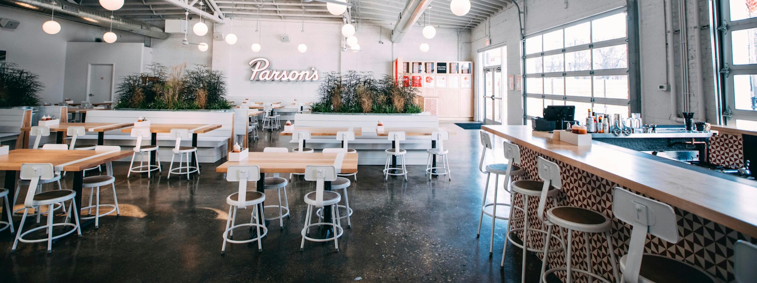 Twin Anchors Restaurant & Tavern Old Town Chicago The Infatuation