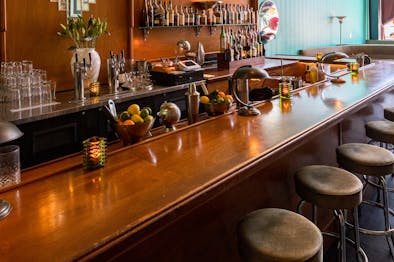 14 Great LA Bars You Always Forget About feature image