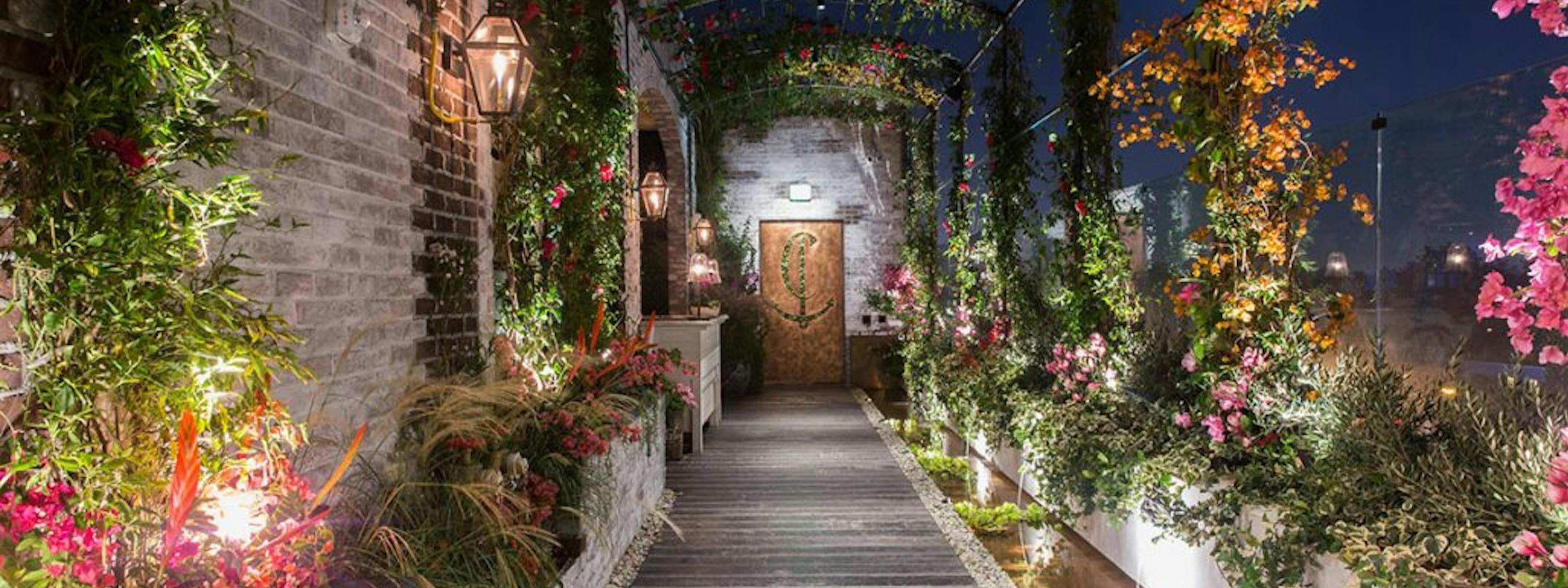 La Rooftop Bars Restaurants Open Tonight - Los Angeles - The Infatuation