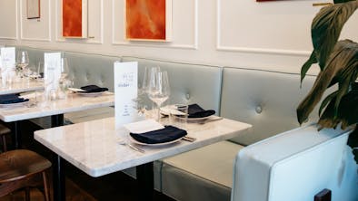 A Guide To Chicago’s “Super Cute Reasonably Priced Restaurants To Catch Up With A Few Friends” feature image
