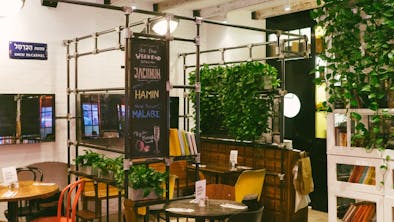 The Best Places To Have Dinner For Around $30 In Williamsburg feature image
