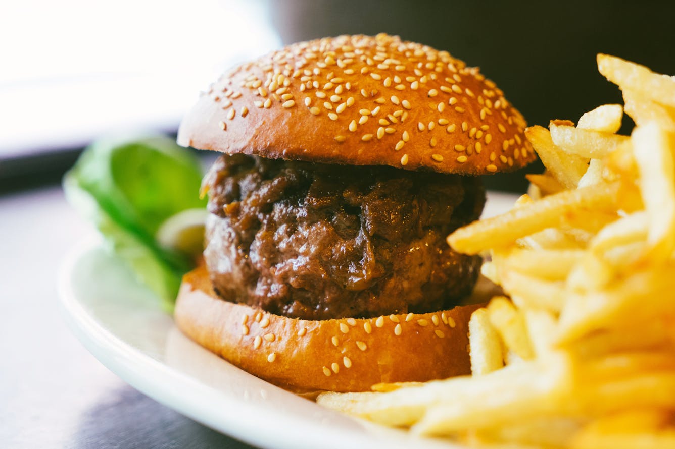 The 20 Best Burgers In NYC - New York - The Infatuation