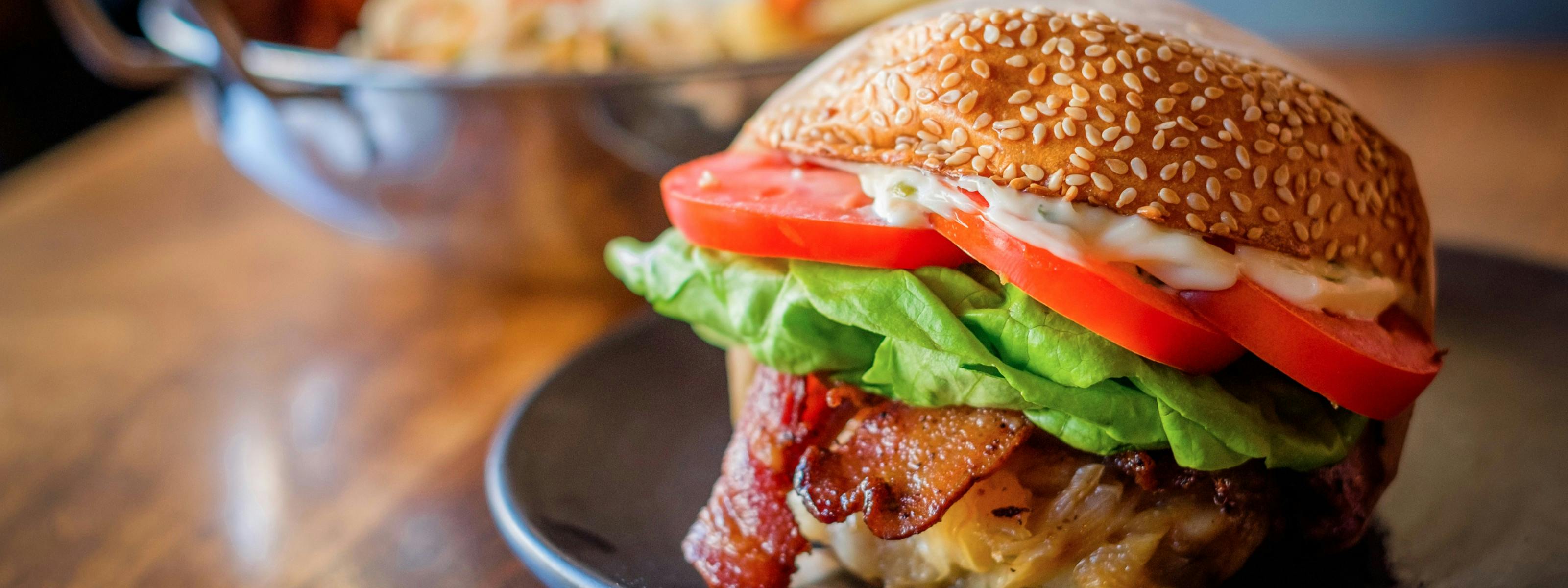 The 22 Best Burgers In San Francisco San Francisco The Infatuation   1498751958.05 