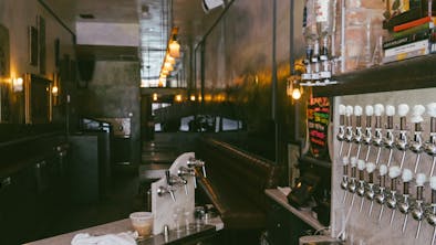 The Best Bars In Bushwick feature image