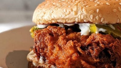 The Best New Fried Chicken Sandwiches In Seattle feature image