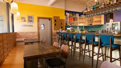 The Seattle Bar Hit List: Where To Drink Right Now feature image