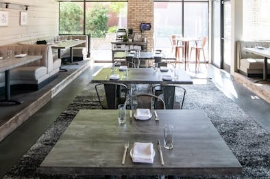 The Seattle Hit List: The Best New Restaurants In Seattle feature image