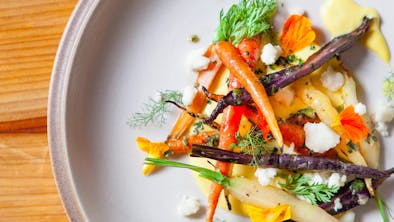 15 Restaurants Perfect for Vegetarians in LA feature image