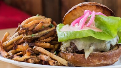 The Seattle Burger Delivery & Takeout Guide feature image