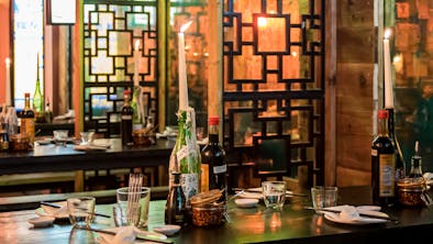 10 Curfew Date Night Restaurants For When You Want 6pm To Feel Like 10pm feature image