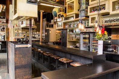 Great Seattle Restaurants For Dining Solo feature image