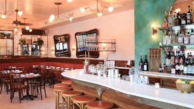 Great Restaurants For Dining Solo feature image