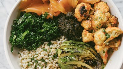 The Kind-Of-Healthy Brunch Guide feature image