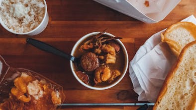 5 Great Spots For Gumbo In LA feature image
