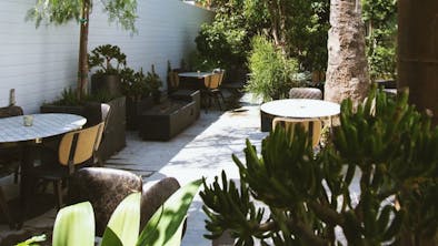 80+ Restaurants With New Outdoor Dining Options In LA feature image