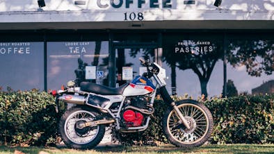 11 Great Latinx-Owned Coffee Shops In LA feature image