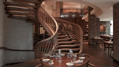 Where To Eat In Mayfair feature image