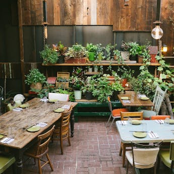 327 Nyc Restaurants Where You Can Eat Outside Today New York The Infatuation