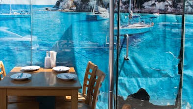 Where To Eat Outside In Astoria feature image