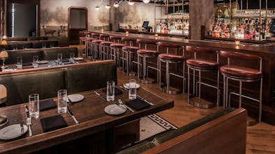 14 Sceney Restaurants That Actually Serve Good Food feature image
