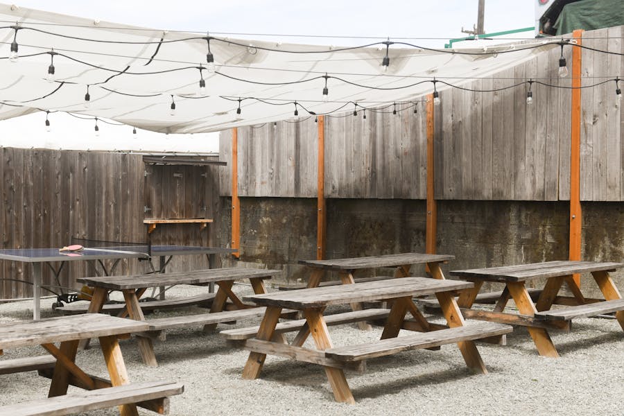 Seattle Restaurants & Bars With Outdoor Seating That Have Reopened