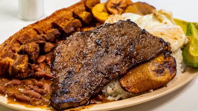 The Best $10 Meals In Miami feature image