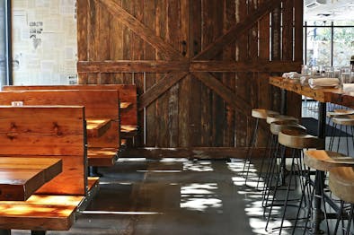 The Best Arlington Restaurants feature image