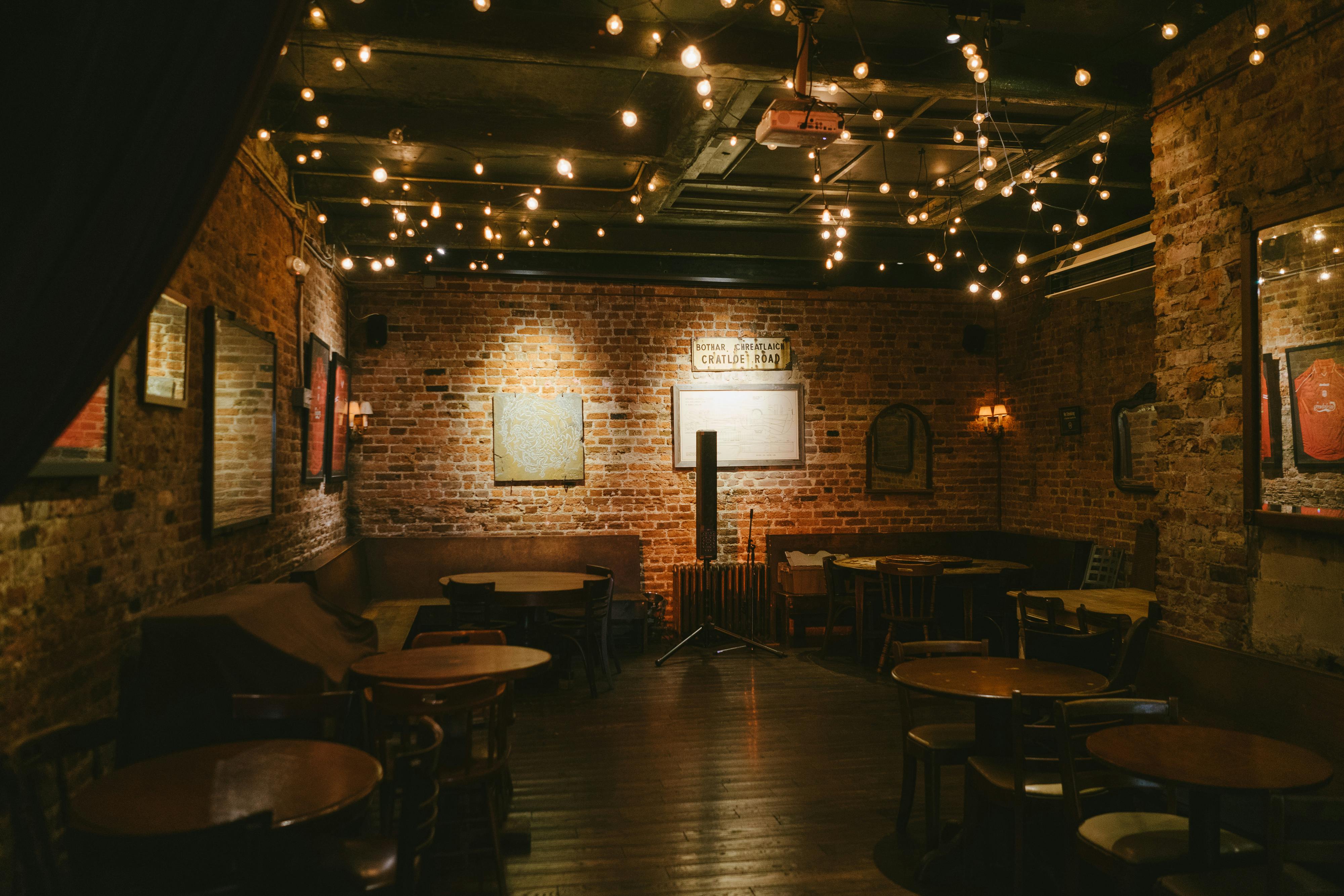 The Best NYC Bars With Live Music - New York - The Infatuation