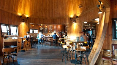 The Best Bars In The Valley feature image