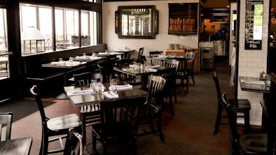 The Best French Restaurants In Seattle feature image