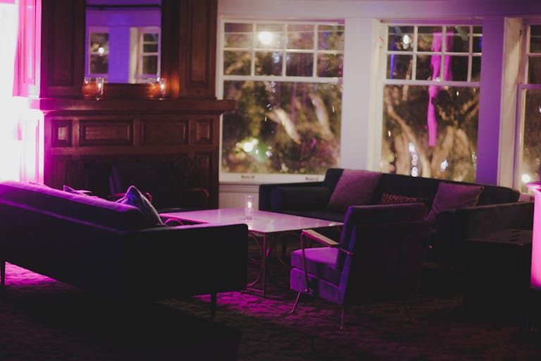 The Best LA Bars For Big Groups Los Angeles The Infatuation