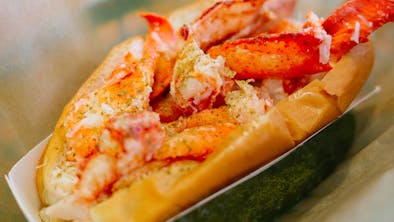 The Best Lobster Rolls In NYC feature image
