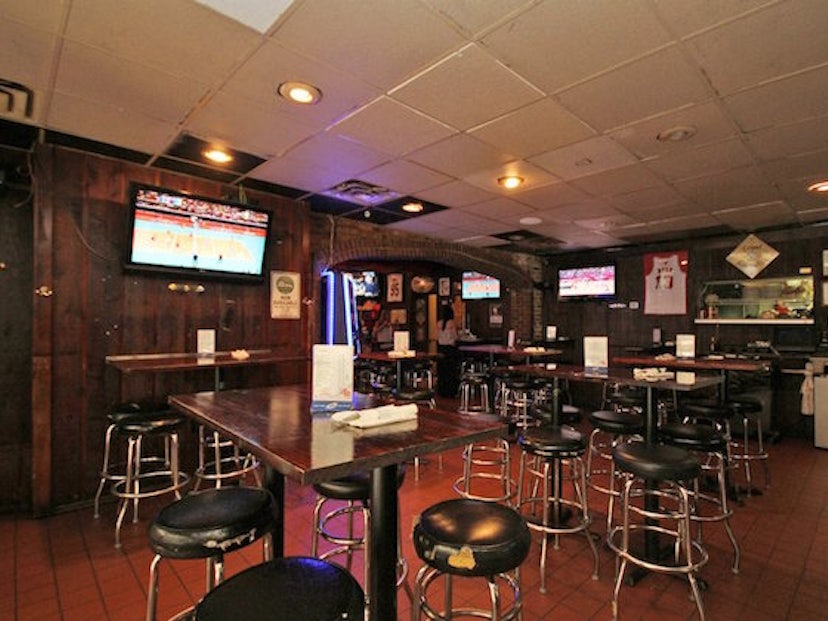 The Best Loop Bars For Drinks After Work - Chicago - The Infatuation