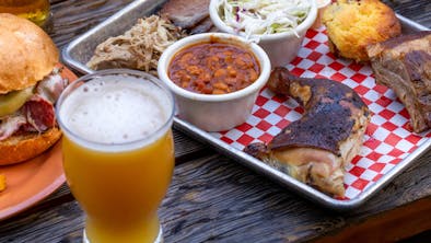 Where To Order Craft Beer For Delivery & Pick-Up In LA feature image