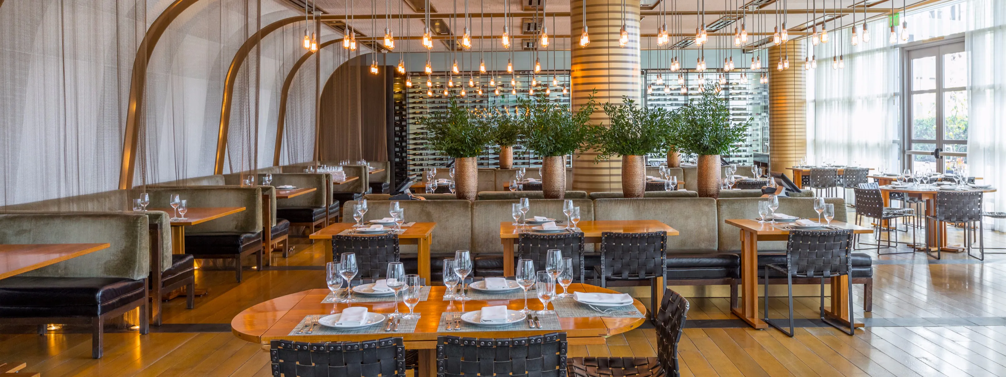 Chrysler Century City The Best Places To Eat In Century City - Century City - Los Angeles
