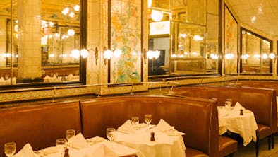 The Best Places To Eat In The Financial District feature image