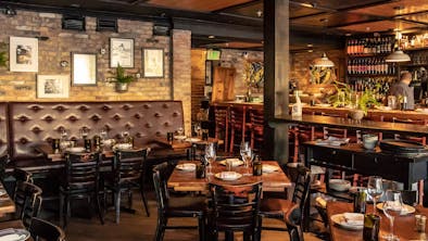 The Best Restaurants In South Beach feature image