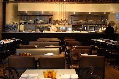 The One-Two Punch: A Date Night Dinner & Drinks Guide feature image
