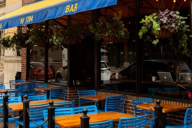 The First-Timer’s Guide To Eating And Drinking In Boston feature image