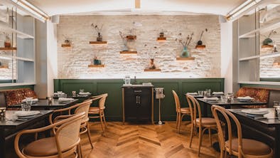 The First Timer’s Guide To Eating And Drinking In Philadelphia feature image