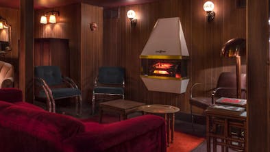 The NYC Bar Hit List: Where To Drink Right Now feature image