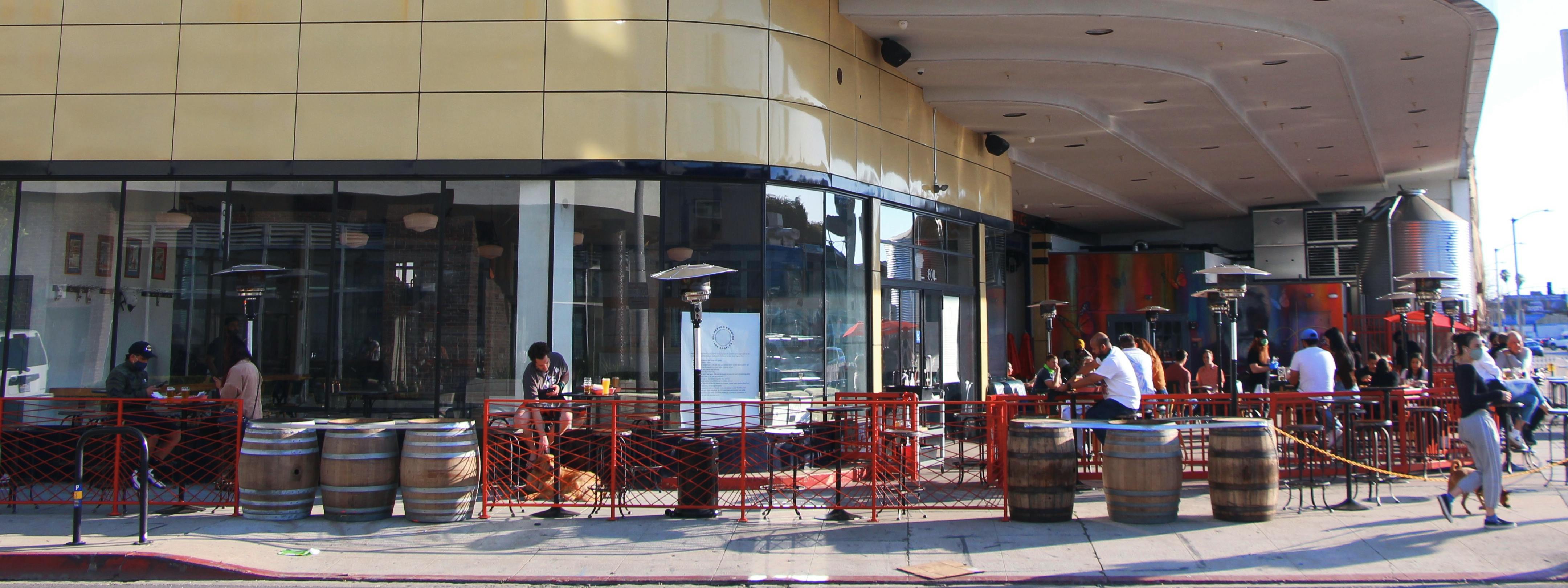 Where To Drink Martinis Outside In LA guide image