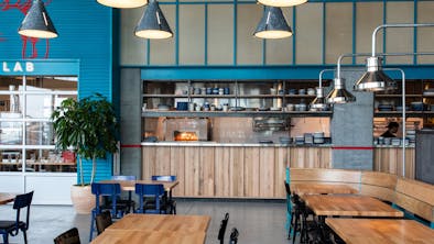 Where To Eat And Drink Before You Go To The Chase Center feature image