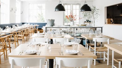 The 30 Best Places To Eat & Drink In Nashville feature image