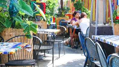 Where To Eat After You Leave A Restaurant Without Telling Anyone feature image