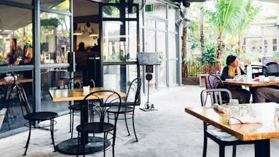 Where To Eat & Drink If You Forgot How To Socialize feature image