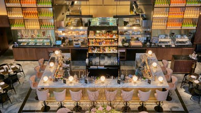 The Meet In The Middle Restaurant Guide: Where To Eat If You’re Coming From Opposite Sides Of Town feature image